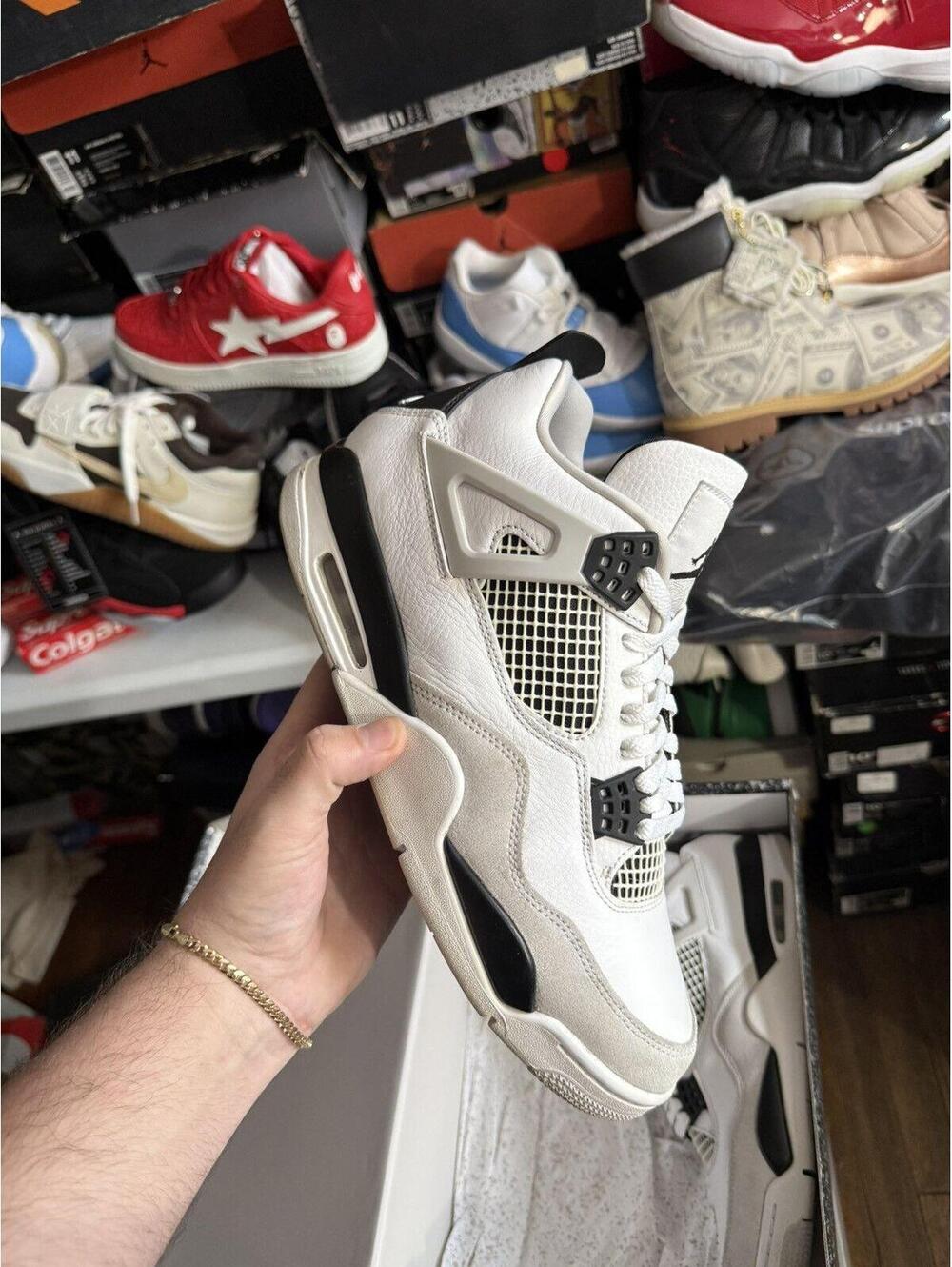 Jordan retro 4 military black sz 10.5